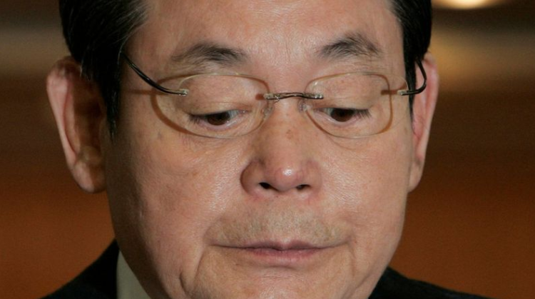 Samsung Loses Titan Lee Kun-Hee at 78 by Raphael Bichene