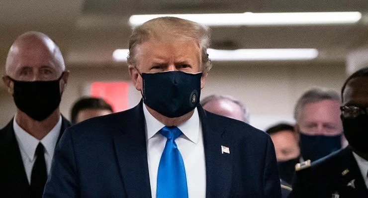 Trump Visits Ill Brother in Hospital by Raphael Bichene